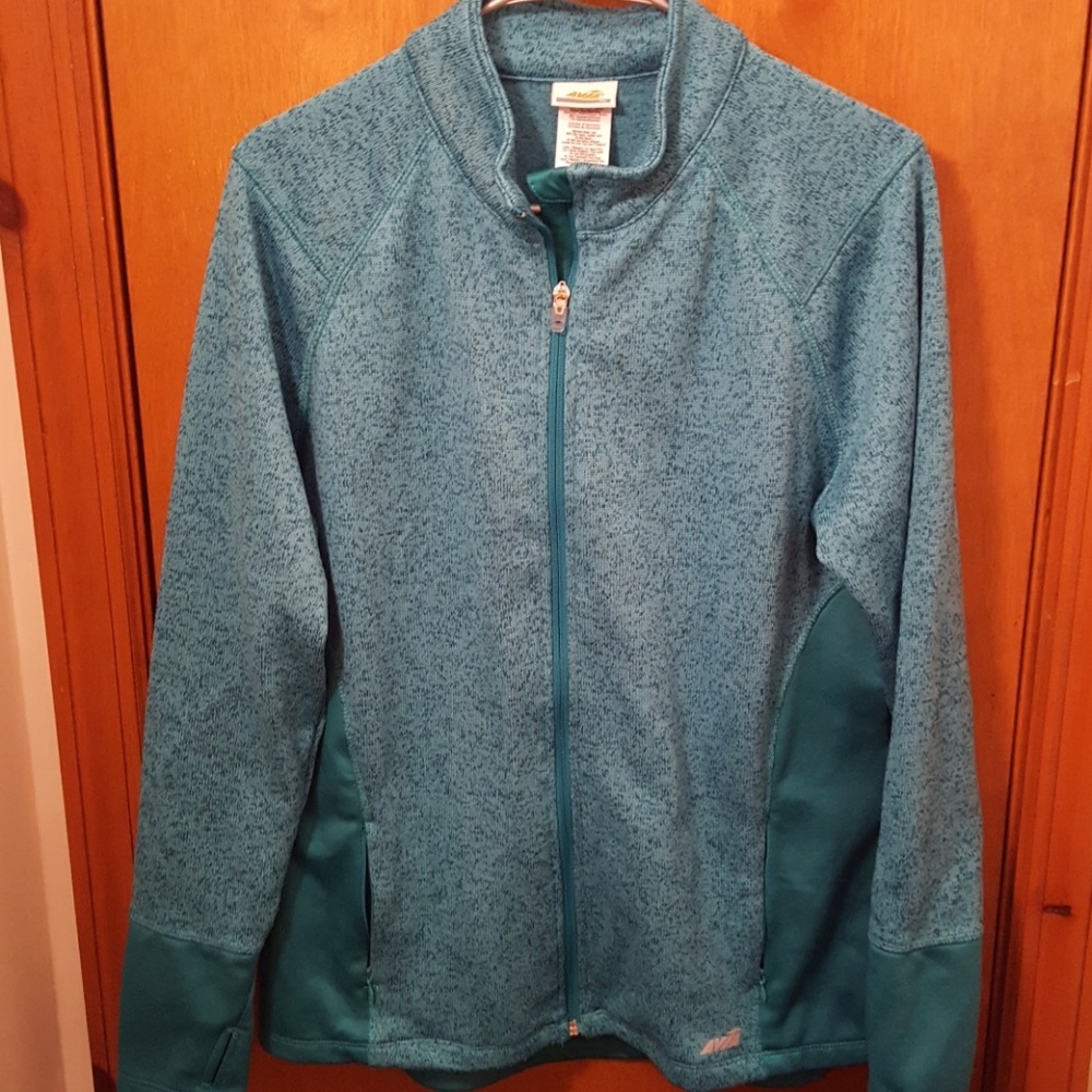 Avia teal fleece